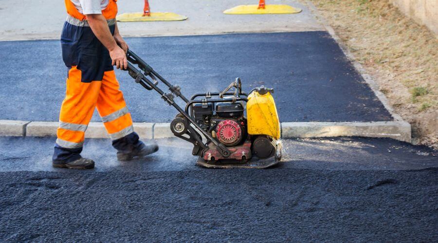 Professional gutter cleaning in Alberta, MN